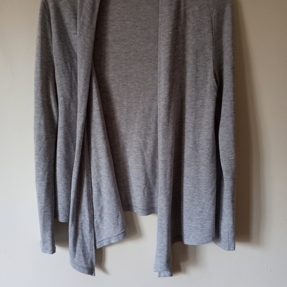 Cardigan - Picture 3 of 7